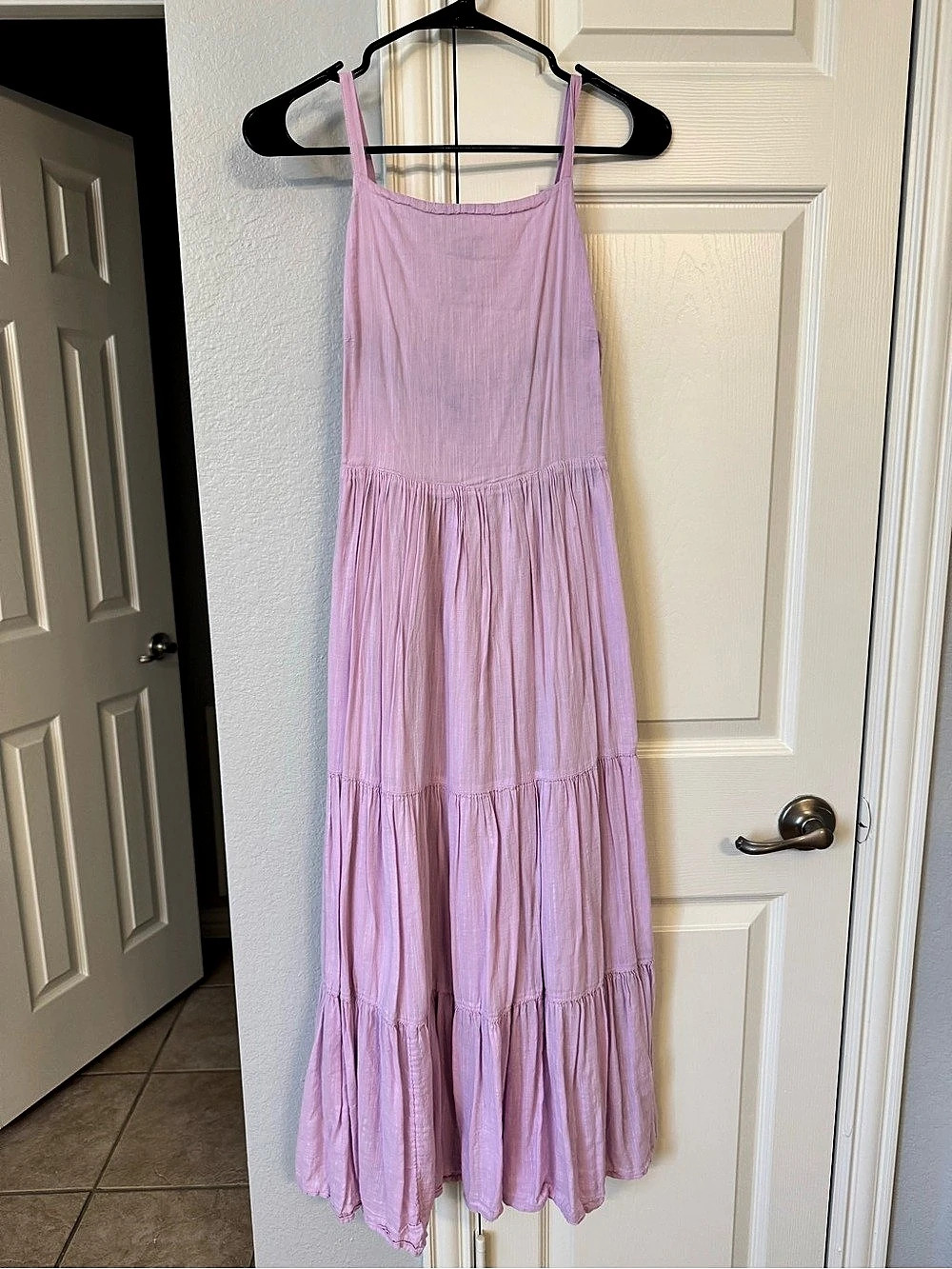 Old Navy Pink Tiered Maxi Dress Size XS Like New